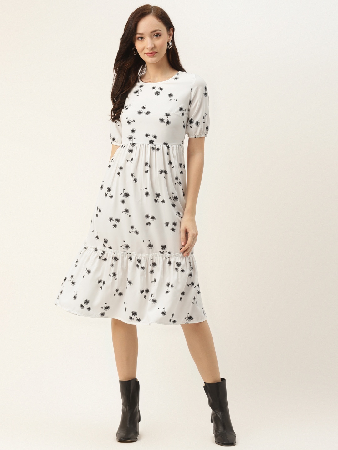 

BRINNS White & Black Conversational Printed Crepe Midi Dress