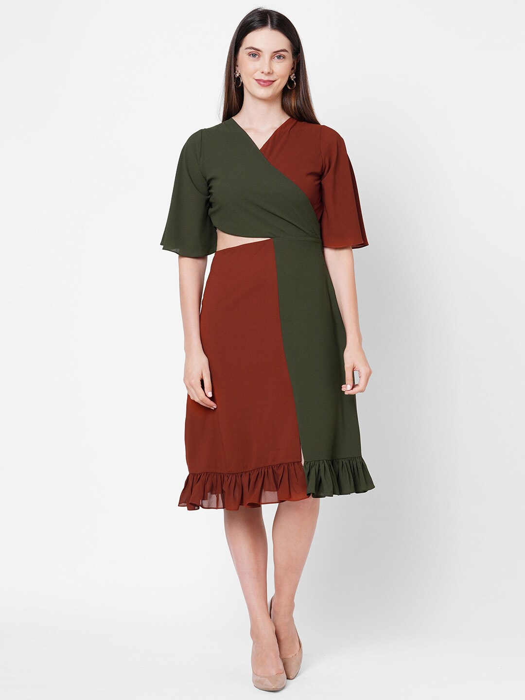 

POPPI Green & Maroon Colourblocked Georgette Dress