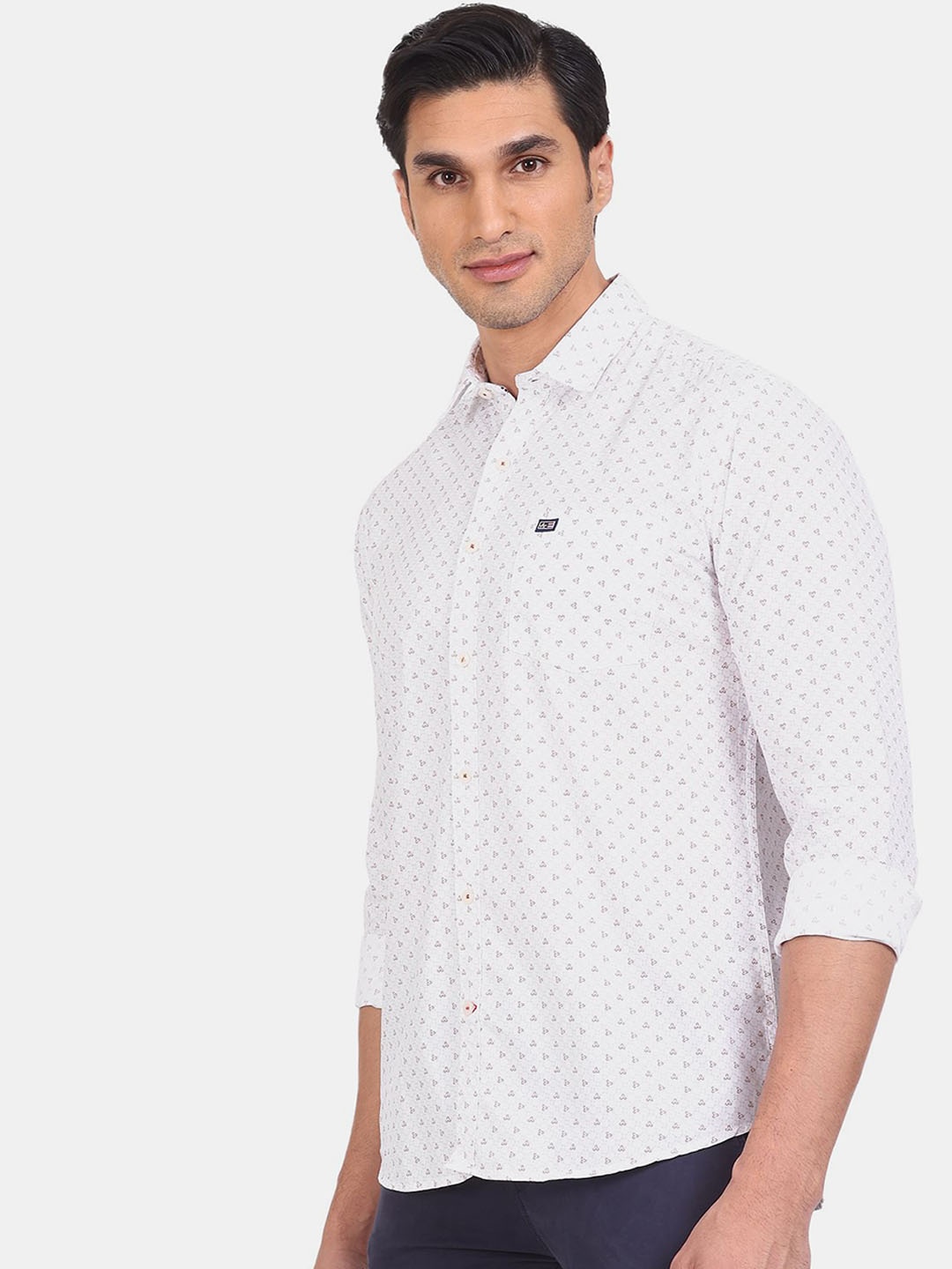 

Arrow Sport Men White Opaque Micro Ditsy Printed Pure Cotton Casual Shirt