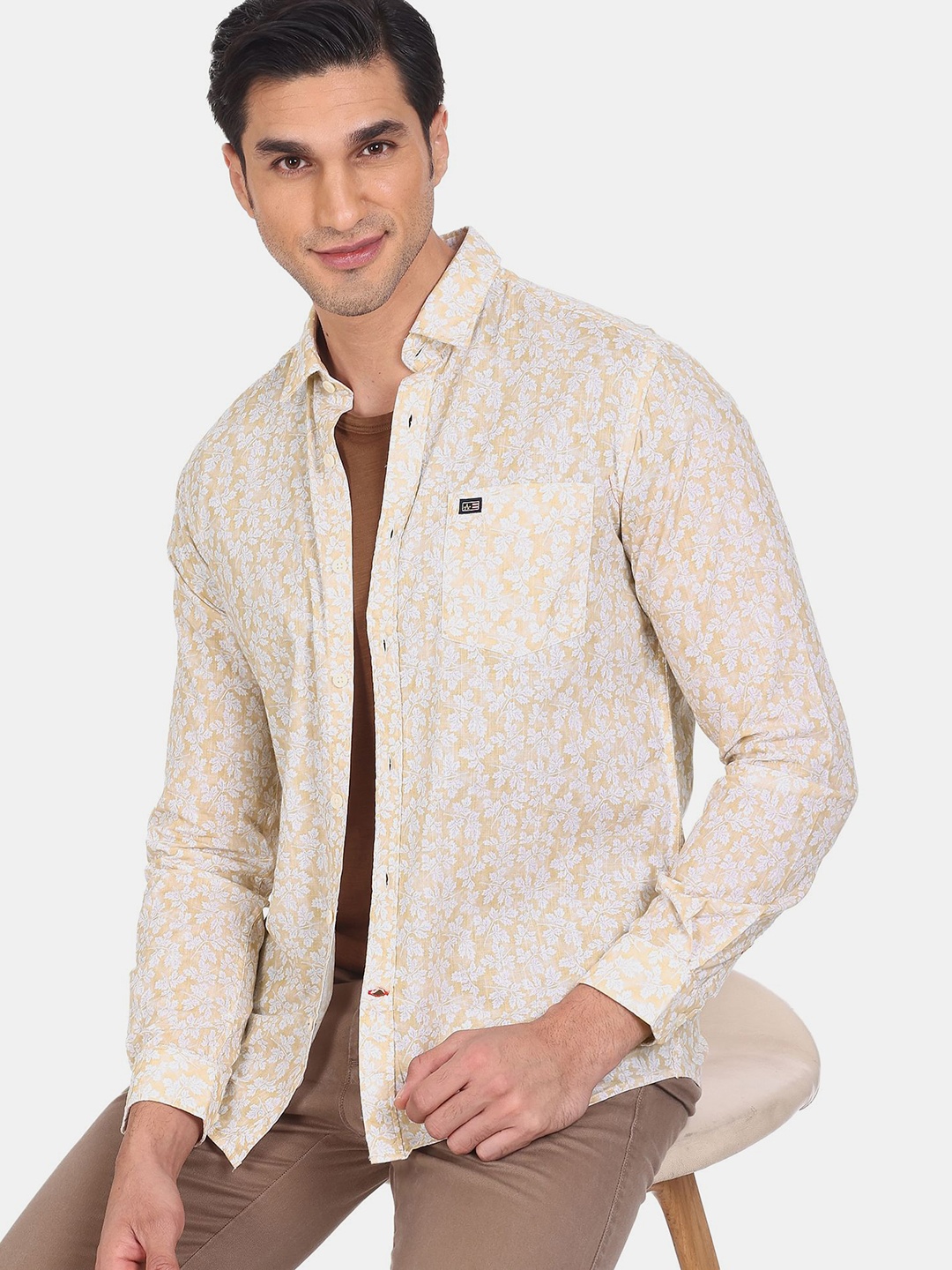 

Arrow Sport Men Beige Floral Opaque Printed Casual Shirt