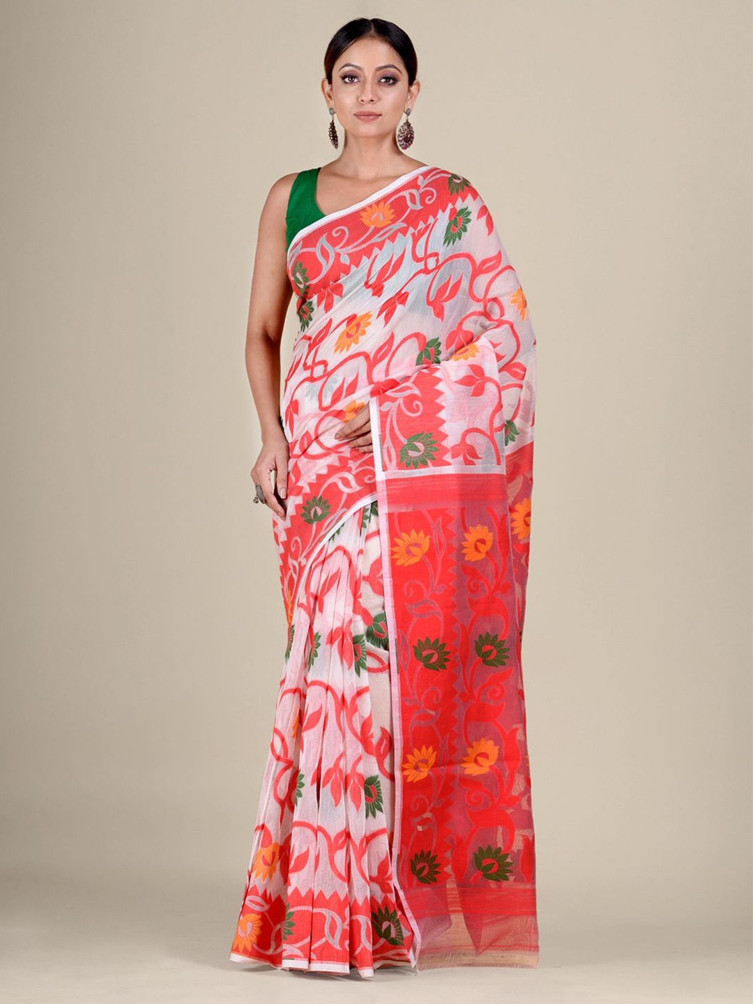 

Mitera White & Red Ethnic Motifs Silk Cotton Jamdani Saree