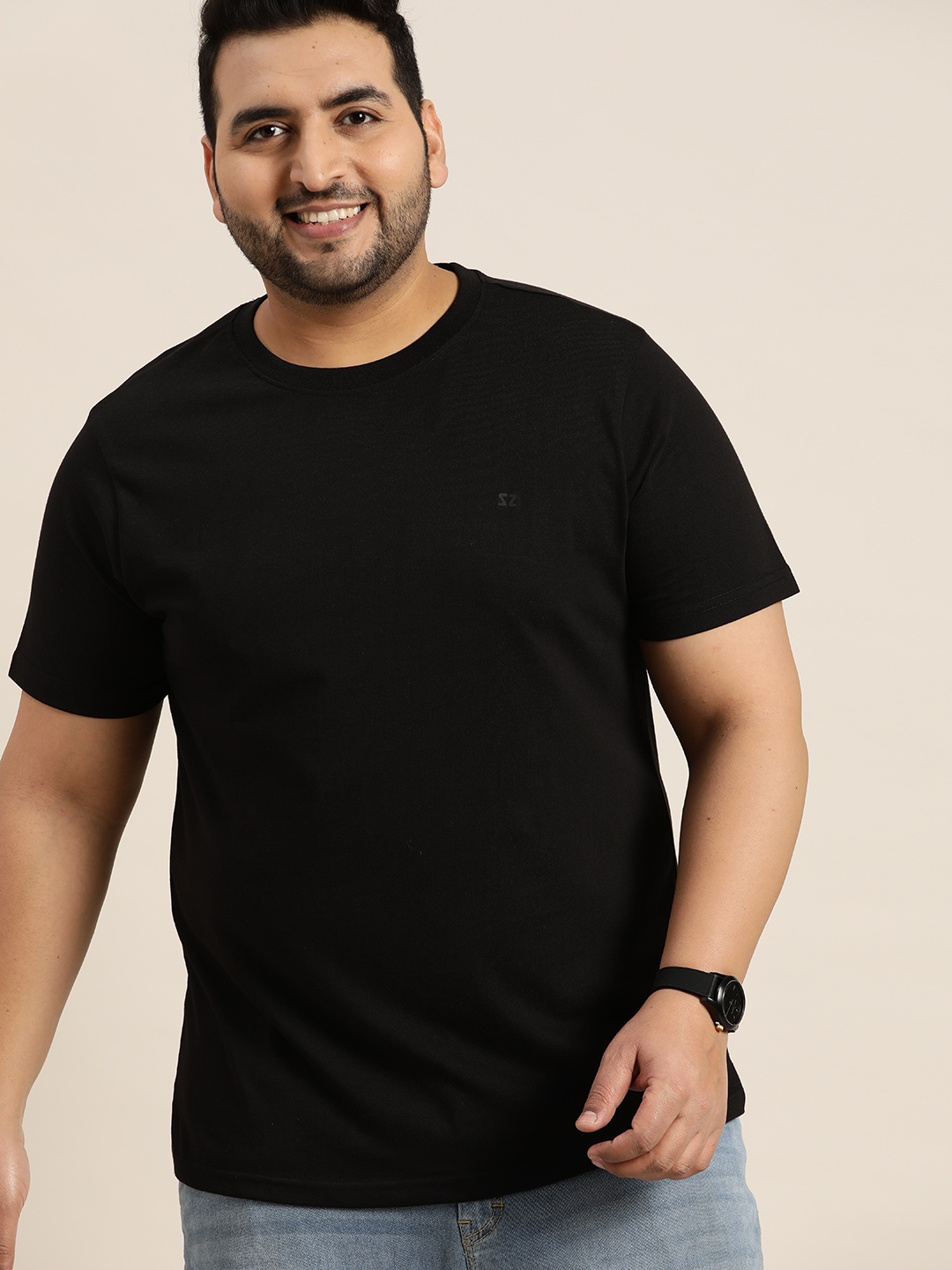 

Sztori Men Plus Size Black Solid T-shirt