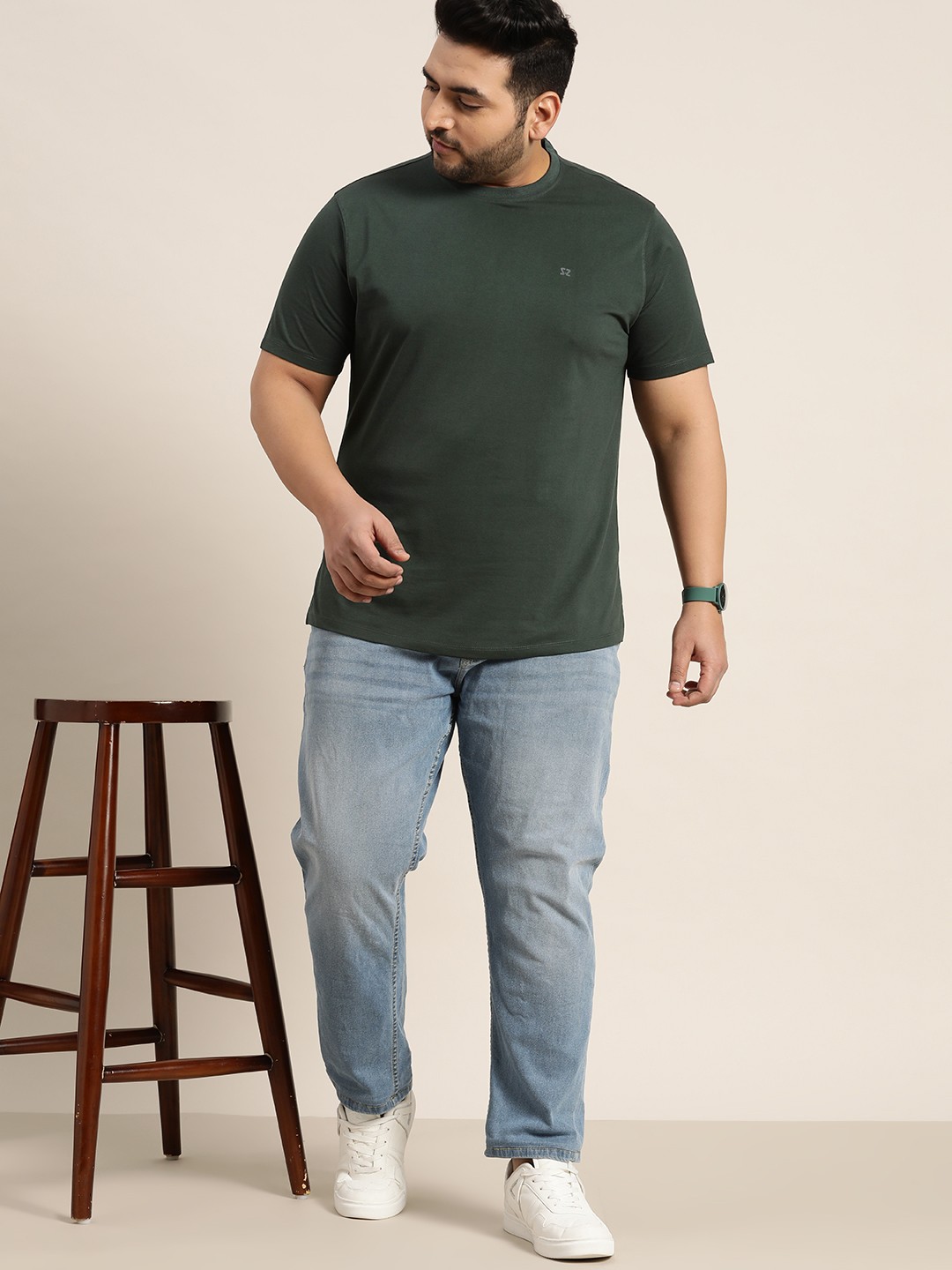 

Sztori Men Plus Size Green Solid T-shirt