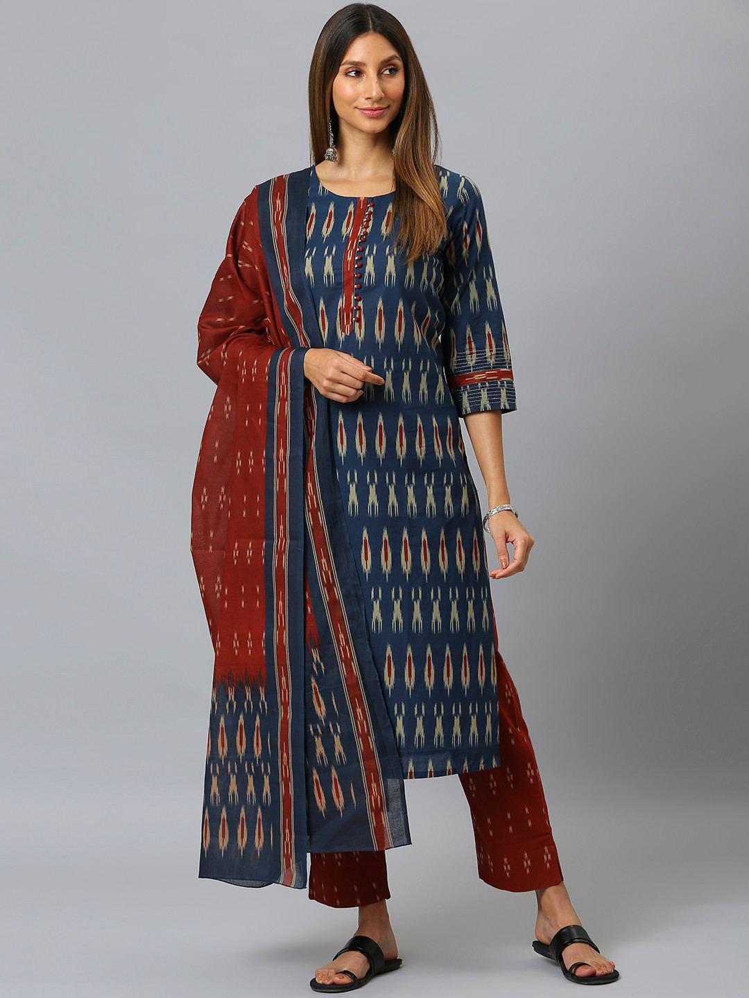 

SIAH Women Blue & Red Printed Regular Pure Cotton Kurta With Trousers & Dupatta