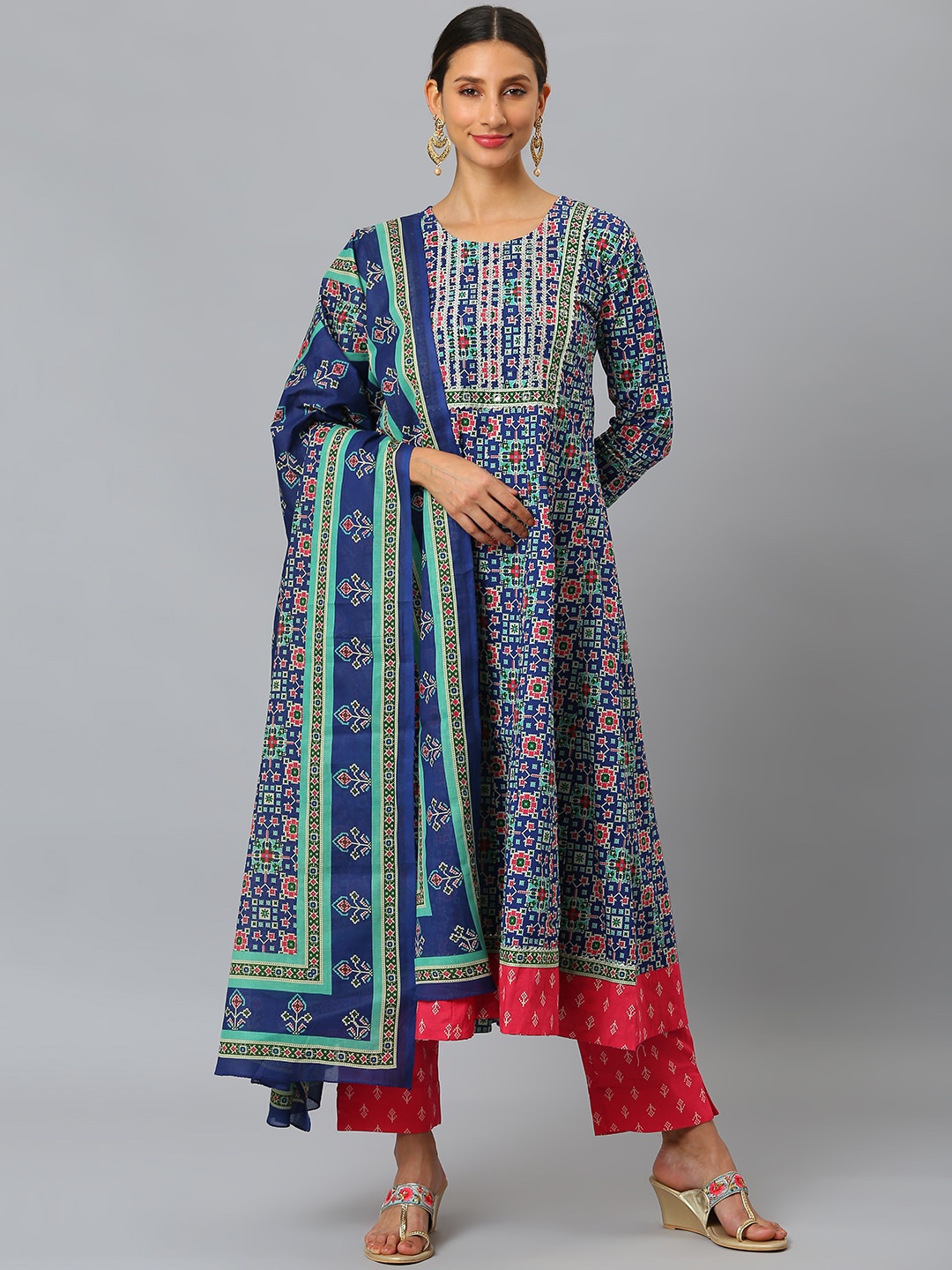 

SIAH Women Blue Ethnic Motifs Printed Regular Thread Work Pure Cotton Kurta with Trousers & With Dupatta