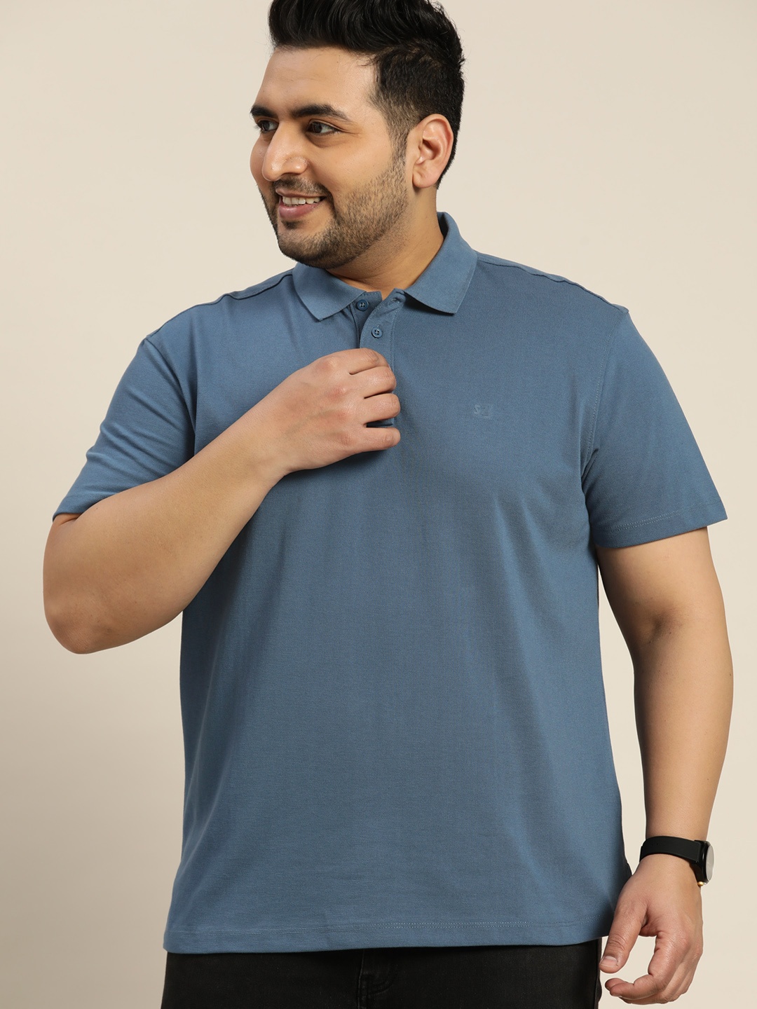 

Sztori Men Plus Size Blue Solid Polo Collar T-shirt