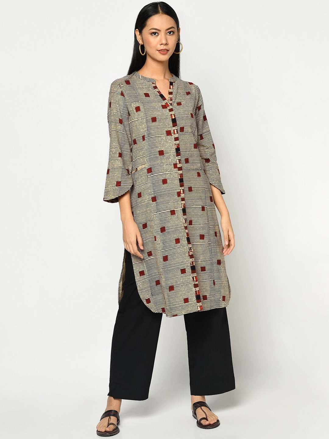 

Fabindia Women Beige Geometric Printed Straight Kurta