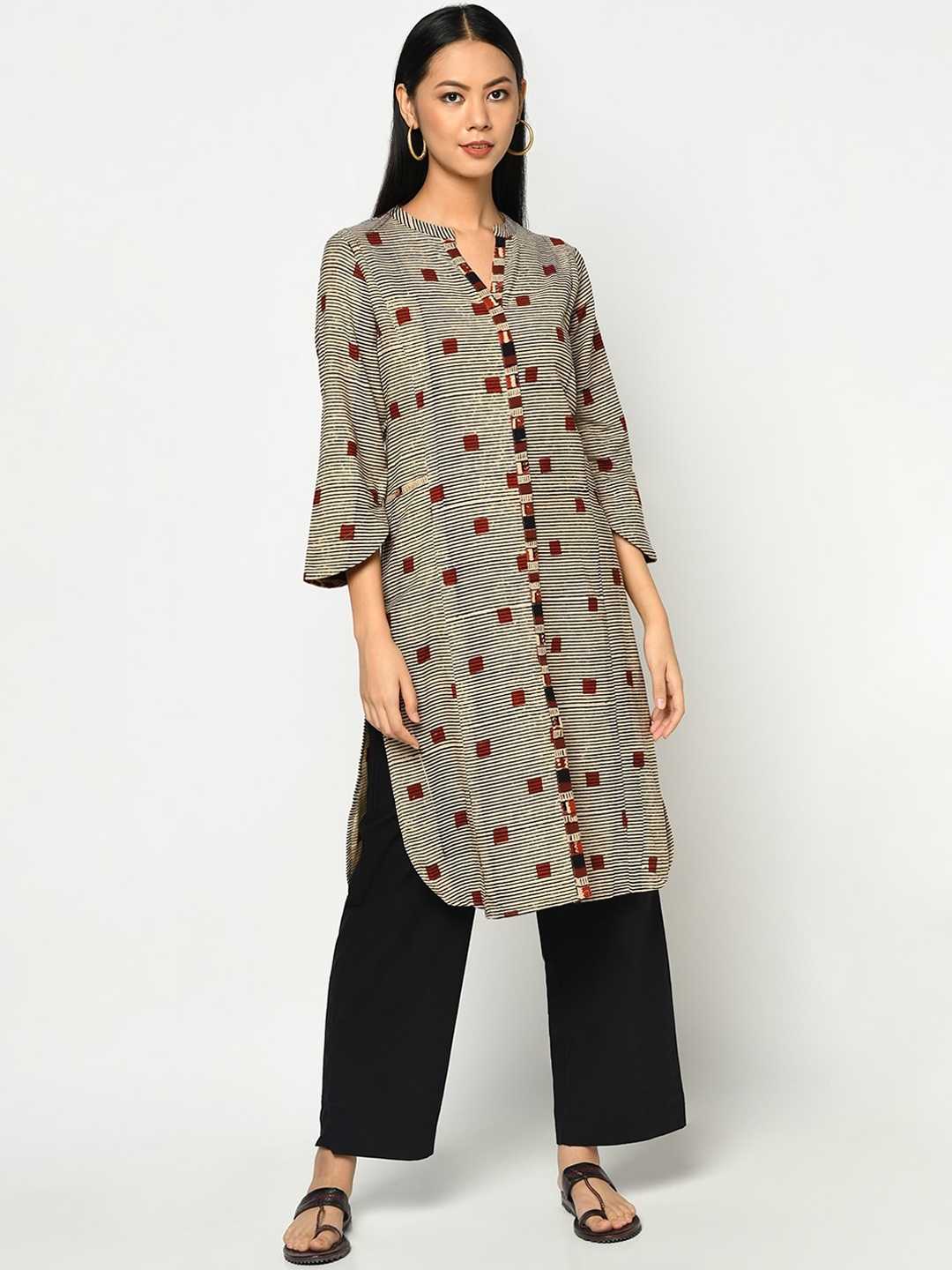

Fabindia Women Beige & Red Geometric Printed Kurta