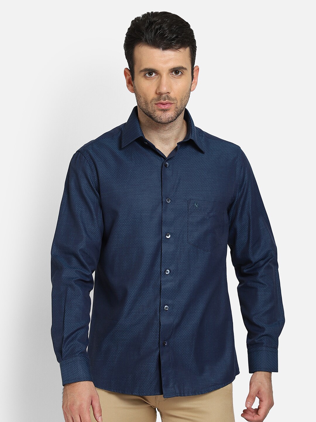 

Cantabil Men Navy Blue Solid Casual Shirt