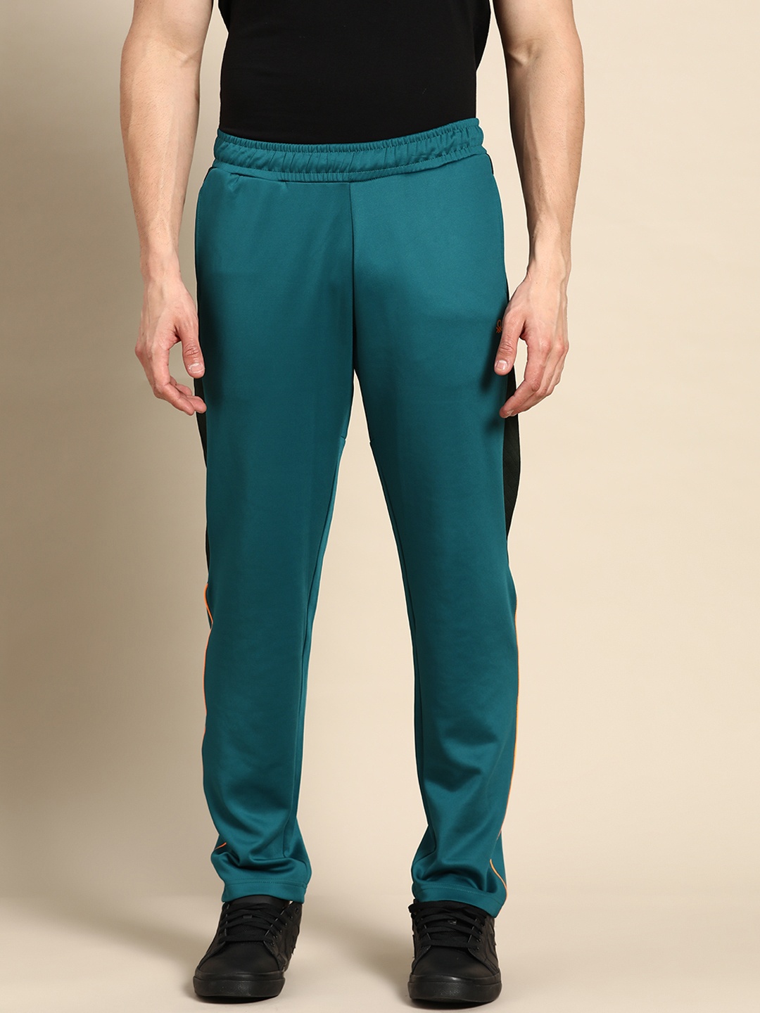 

United Colors of Benetton Men Teal Green Solid Trousers