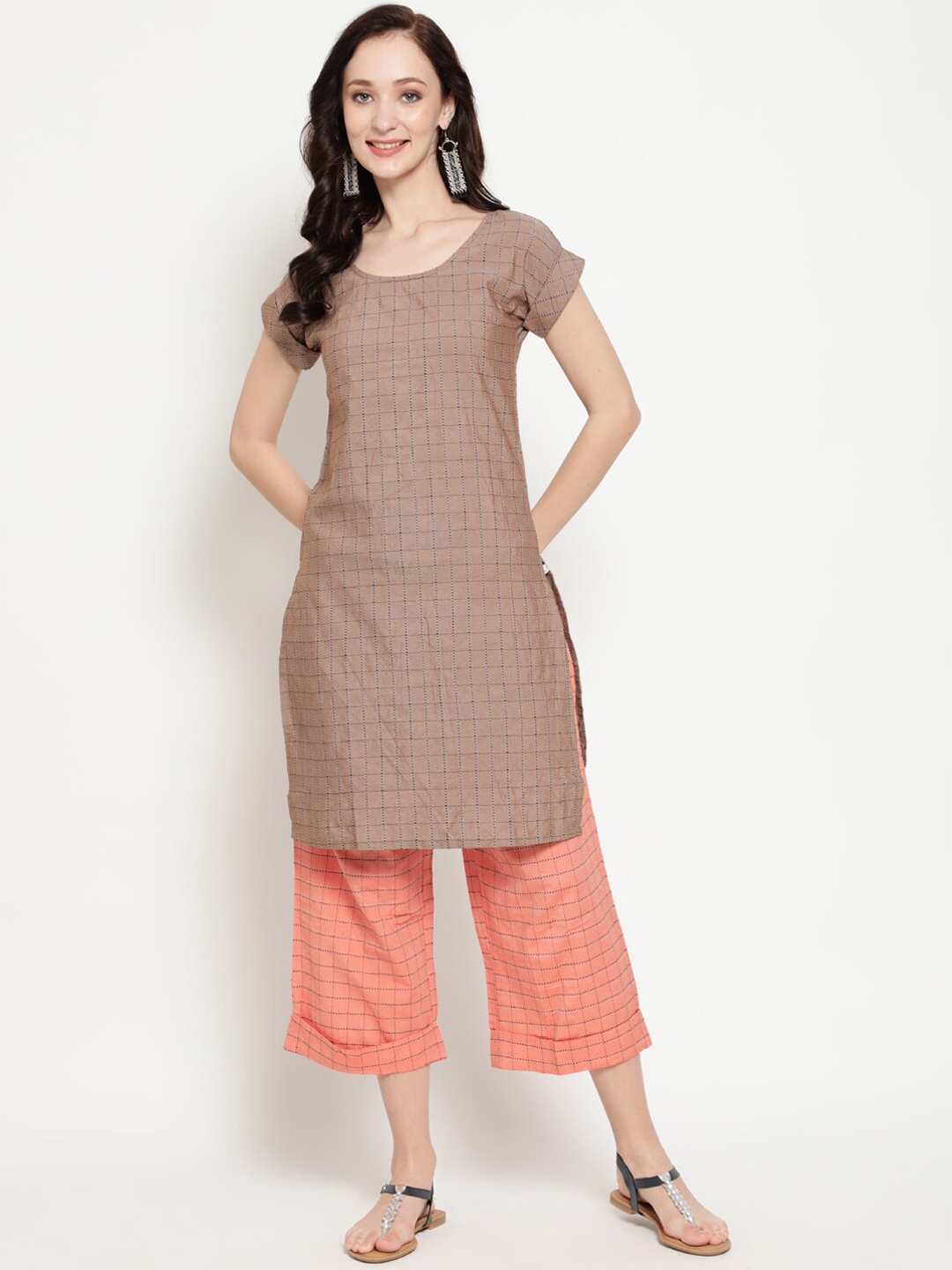 

antaran Women Brown & Coral Checked Pure Cotton Kurta with Trousers