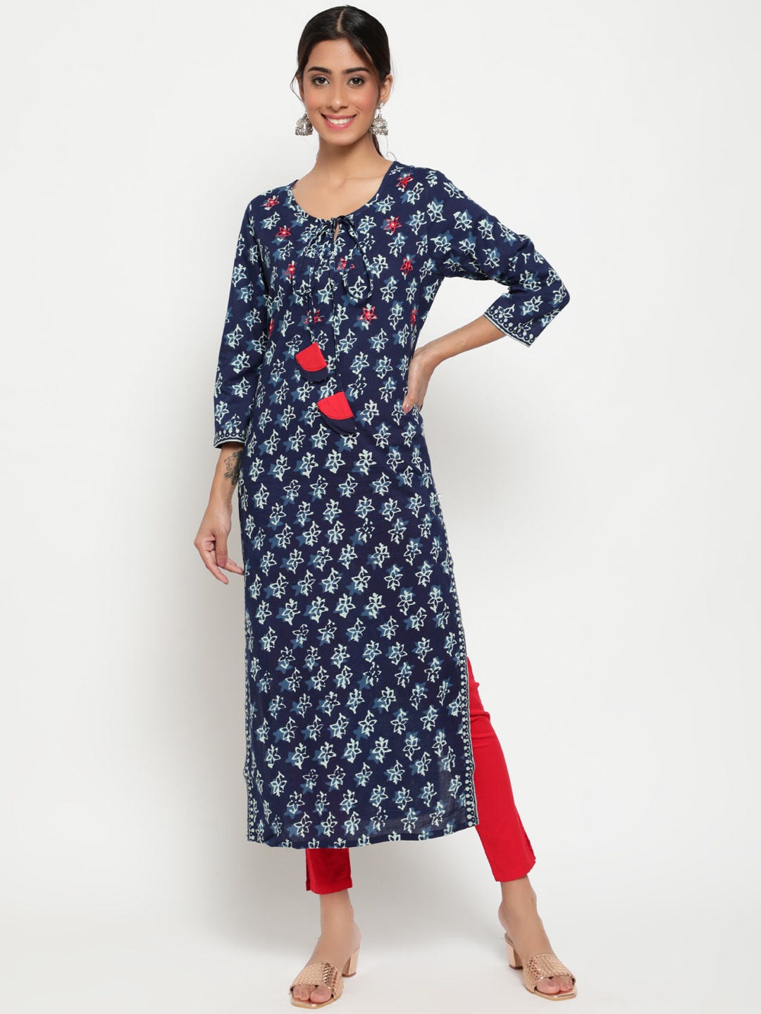 

antaran Women Blue Ethnic Motifs Printed Keyhole Neck Cotton Kurta