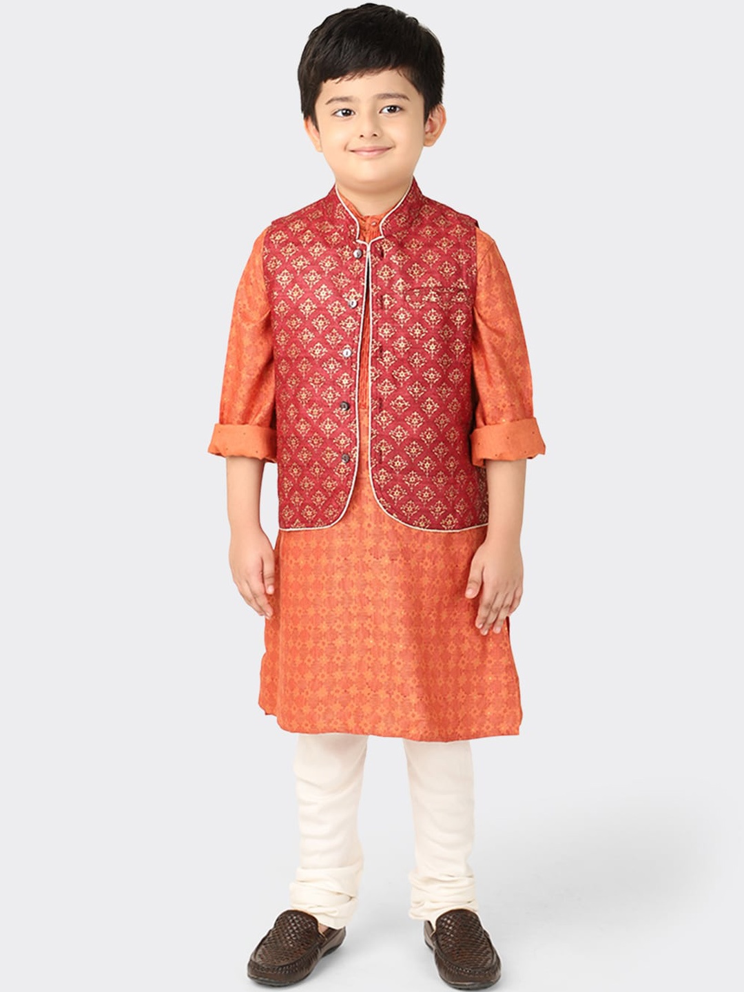 

Fabindia Boys Red & Gold-Coloured Printed Pure Silk Woven Nehru Jacket