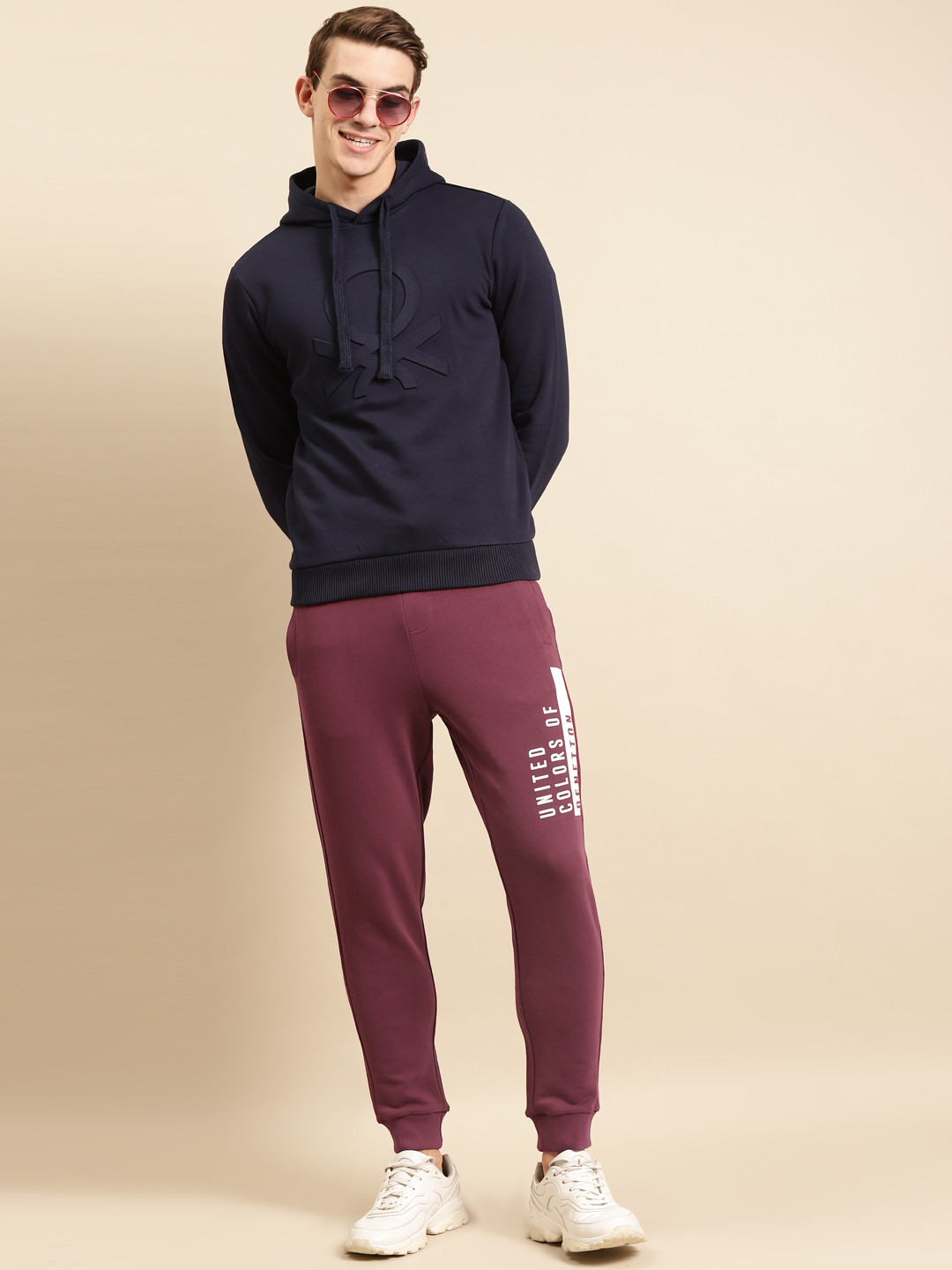 

United Colors of Benetton Men Maroon Pure Cotton Solid Joggers