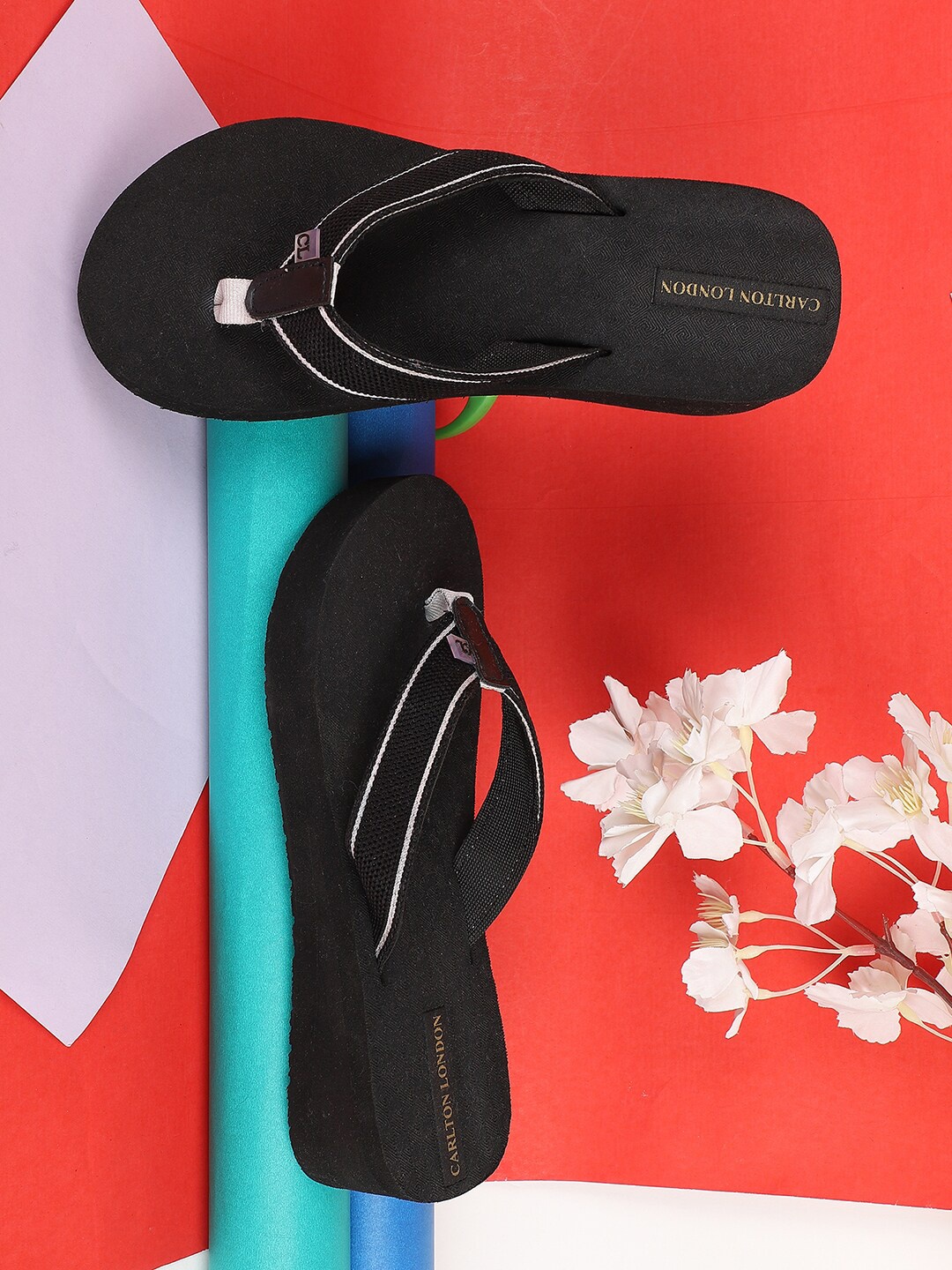 

Carlton London Women Black & White Rubber Thong Flip-Flops