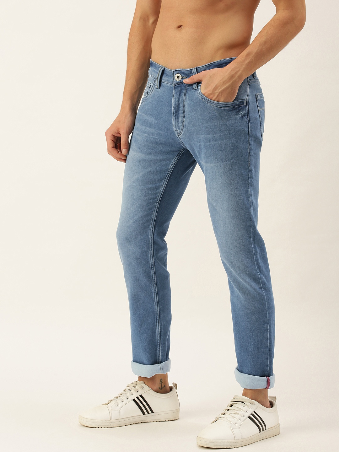 

Flying Machine Men Blue Slim Fit Heavy Fade Stretchable Jeans