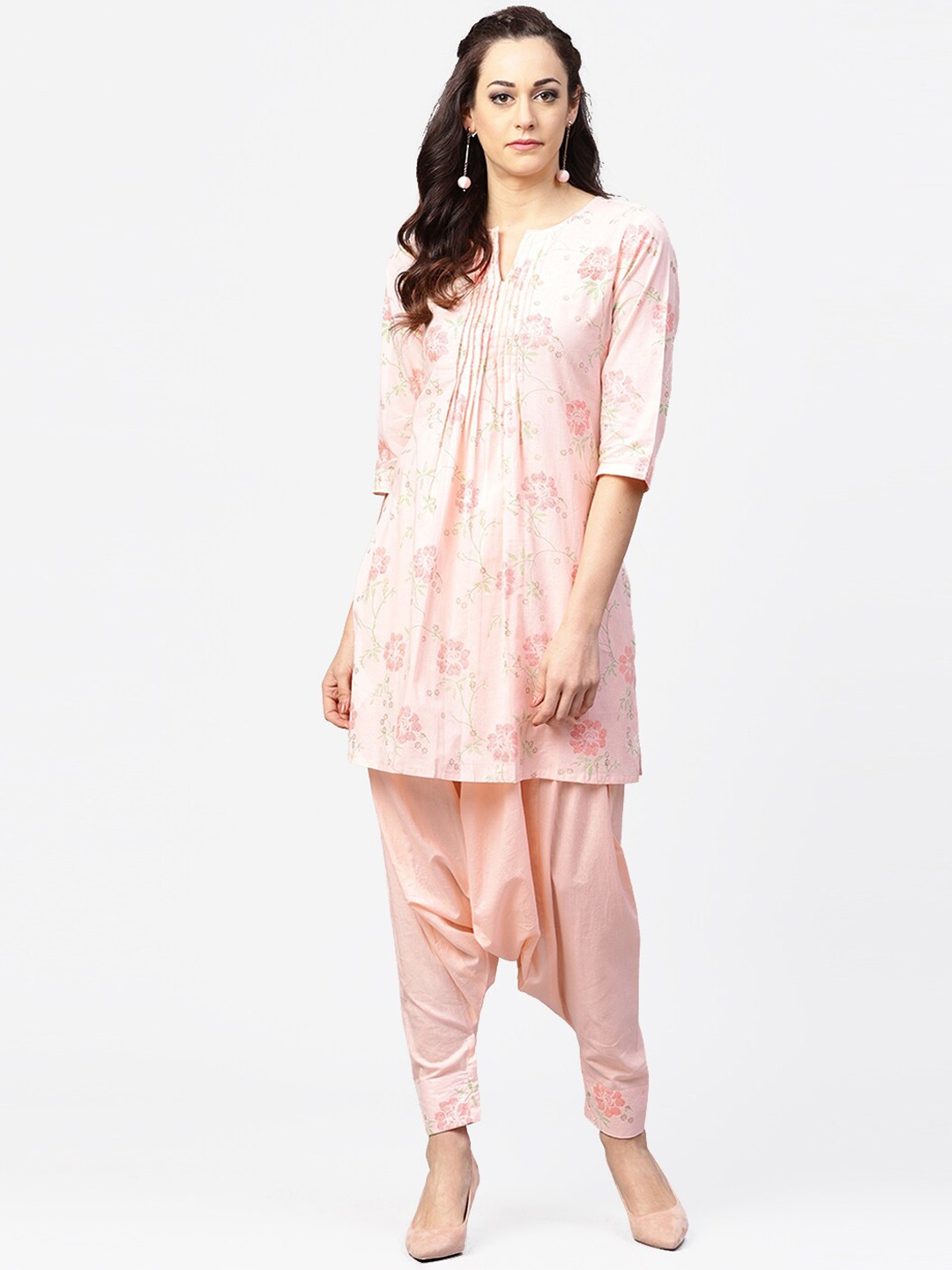 

AASI - HOUSE OF NAYO Peach-Coloured Floral Printed Pleated Pure Cotton Kurta with Trousers