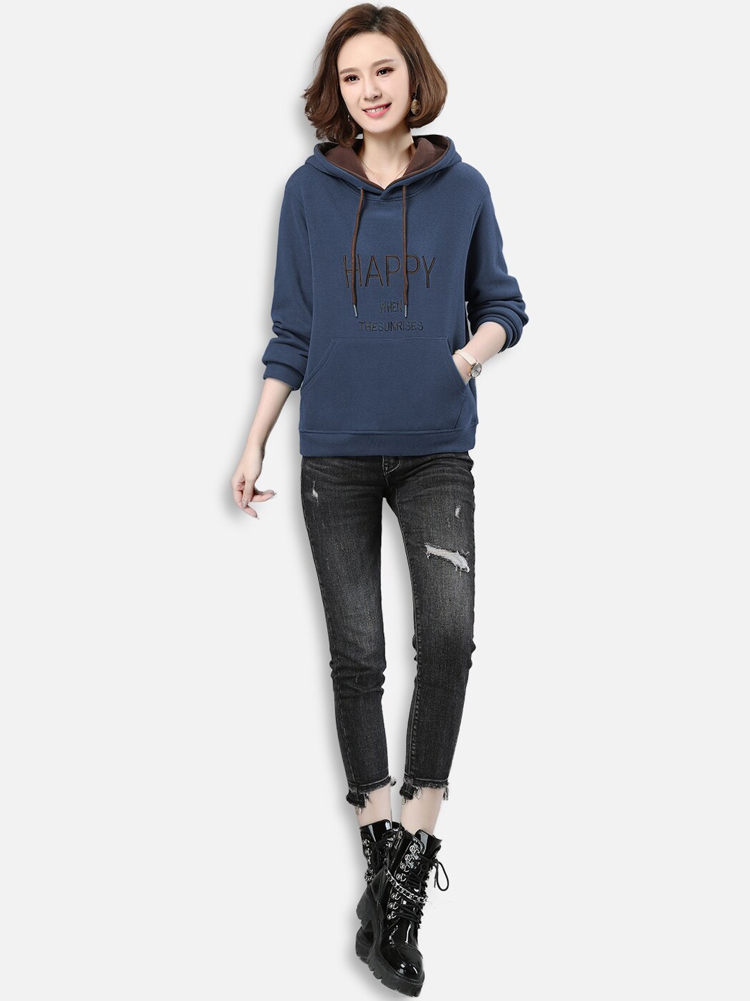 

JC Collection Women Blue colony blue Crop Denim Jacket with Embroidered