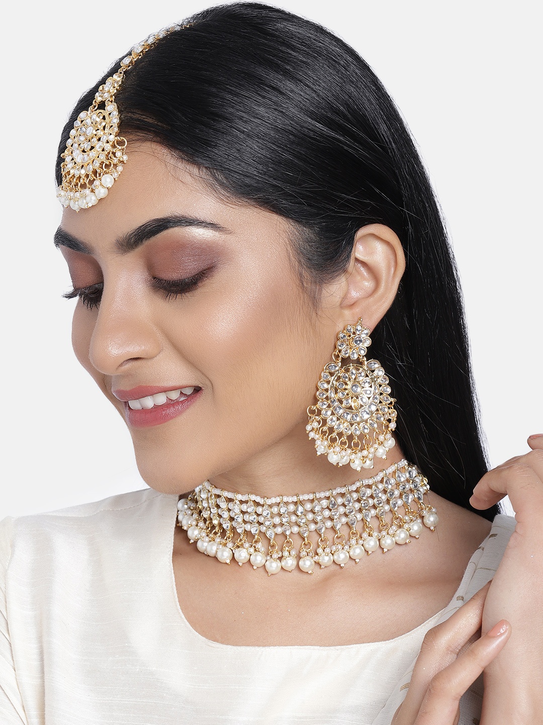 

I Jewels White Gold-Plated Pearl Embellished Choker Jewellery Set