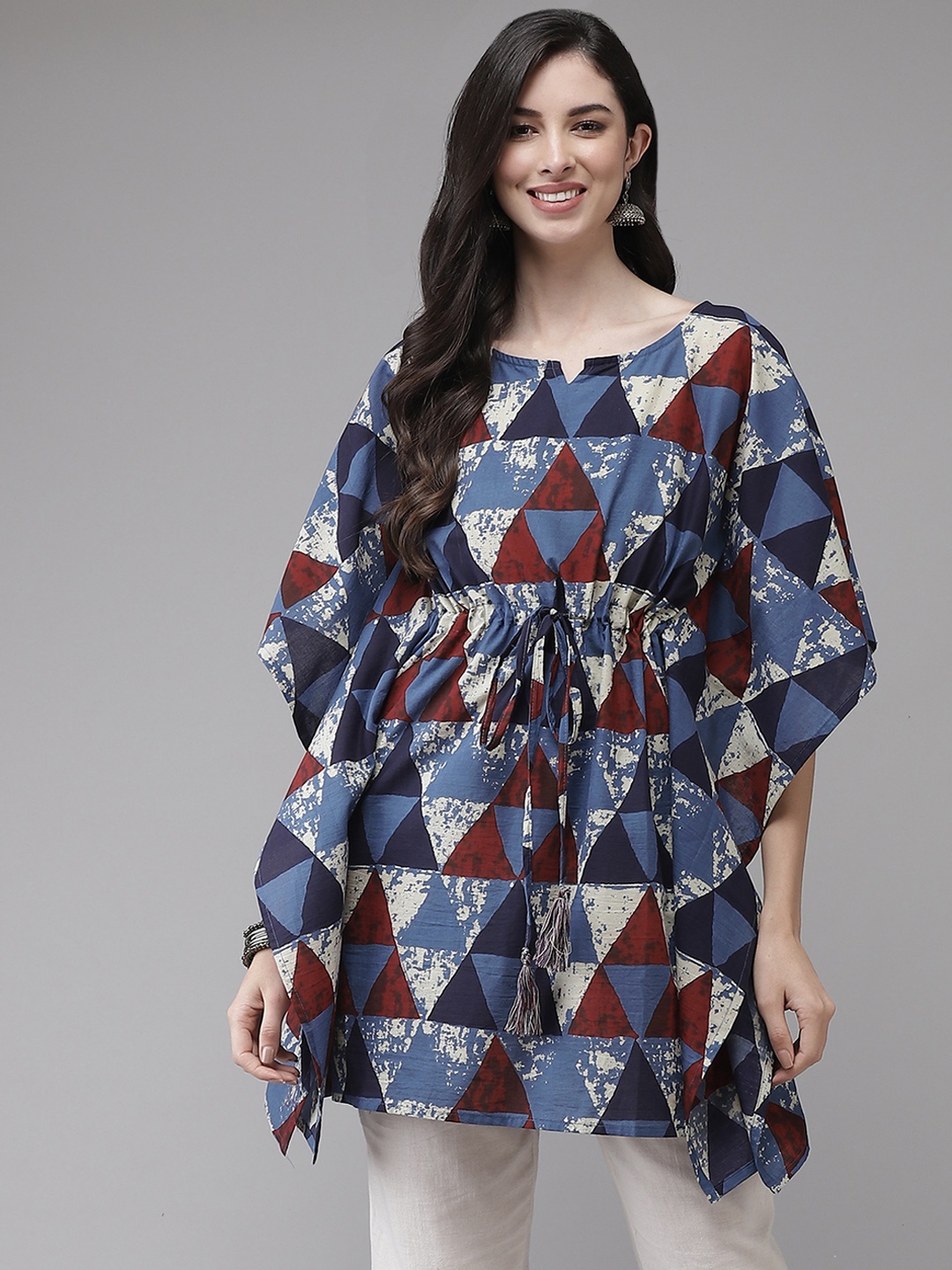 

Yufta Blue & Red Geometric Printed Flared Sleeves Kaftan Kurti