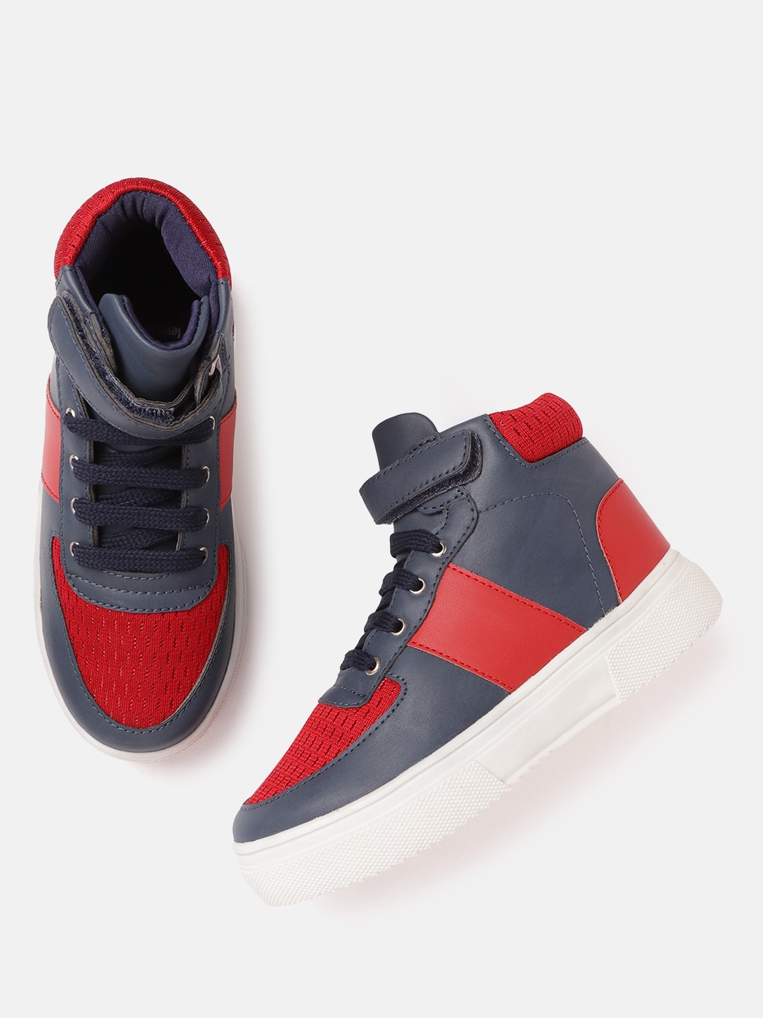 

YK Boys Navy Blue & Red Colourblocked Mid-Top Sneakers