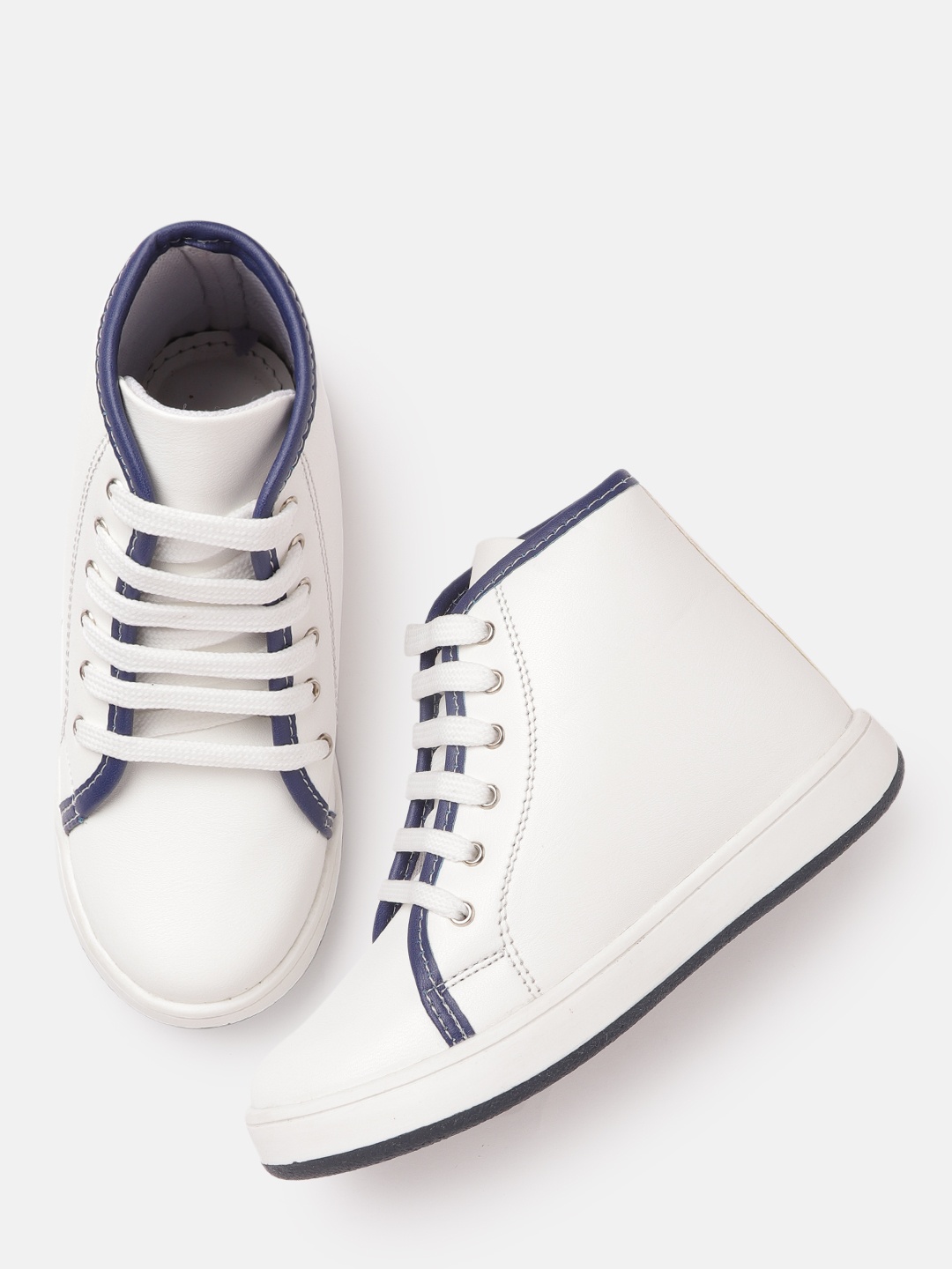 

YK Boys White & Navy Blue Solid Mid-Top Sneakers