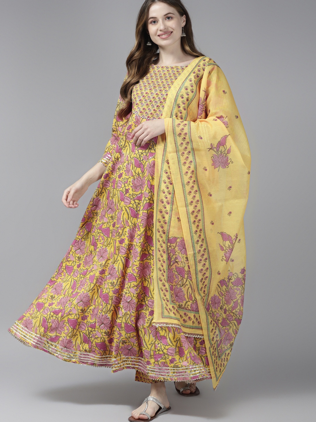 

Yufta Women Yellow Floral Printed Pure Cotton Anarkali Kurta with Trousers & With Dupatta