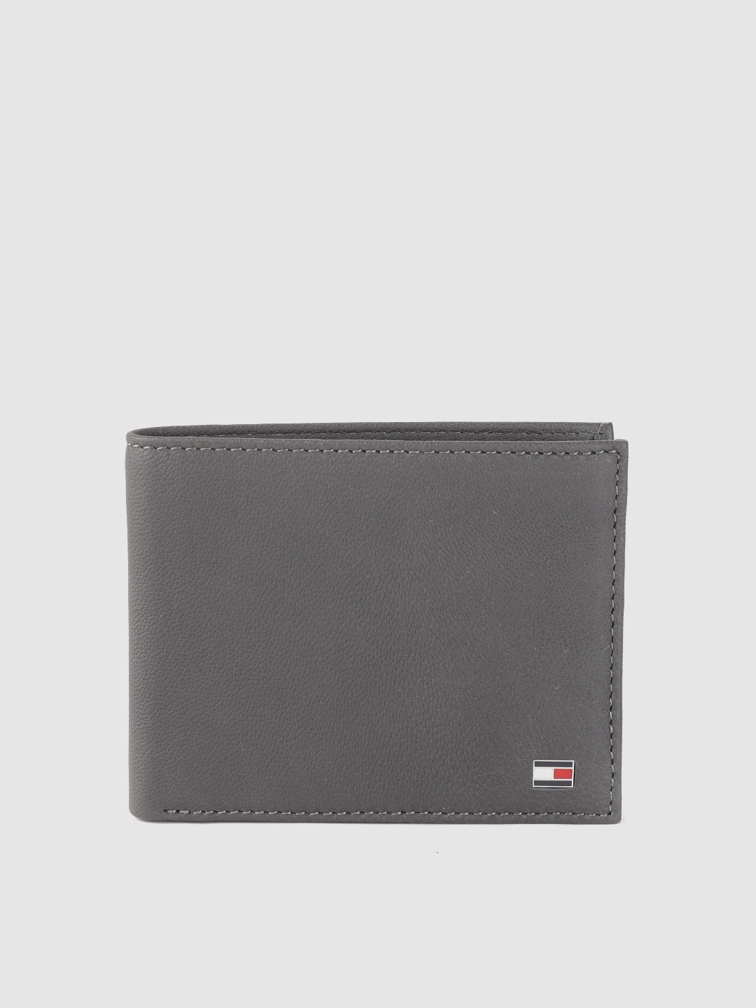 

Tommy Hilfiger Men Grey Leather Two Fold Wallet