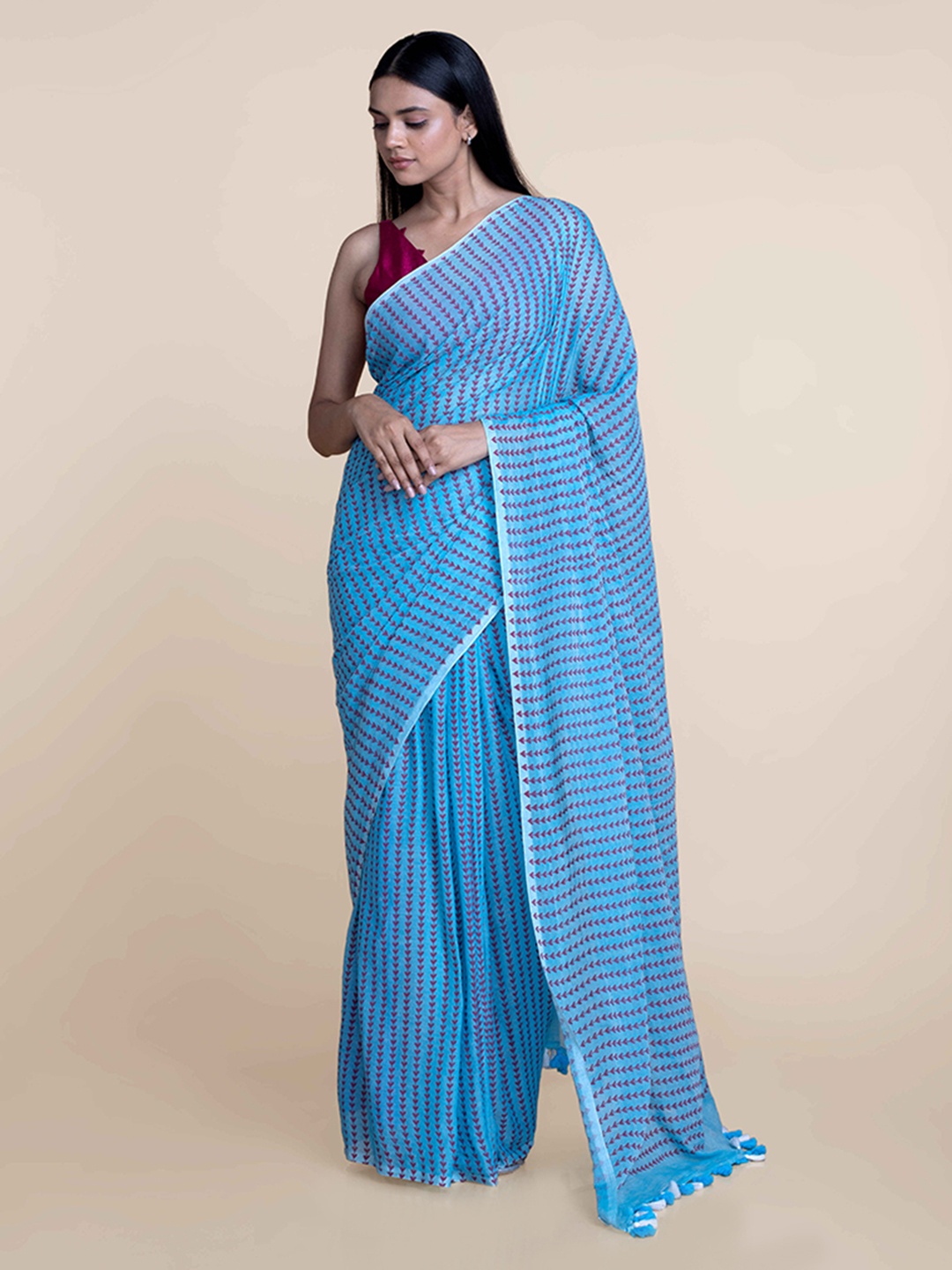 

Suta Blue & Pink Ethnic Motif Print Pure Cotton Saree