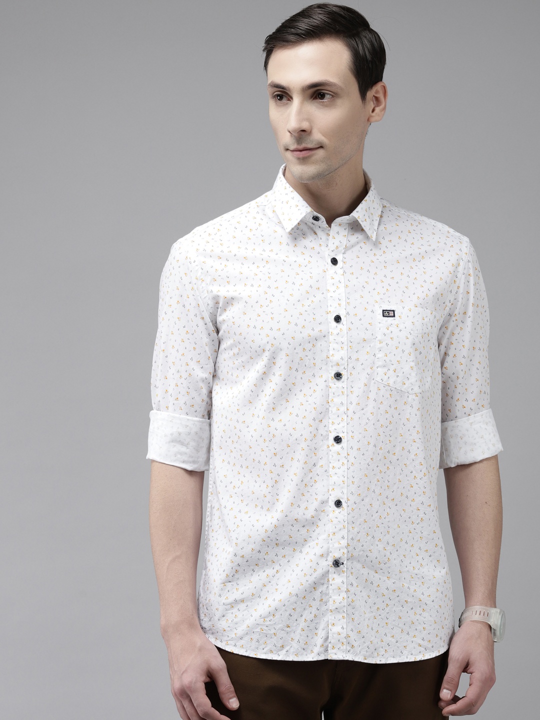 

Arrow Men White & Yellow Pure Cotton Slim Fit Floral Printed Casual Shirt