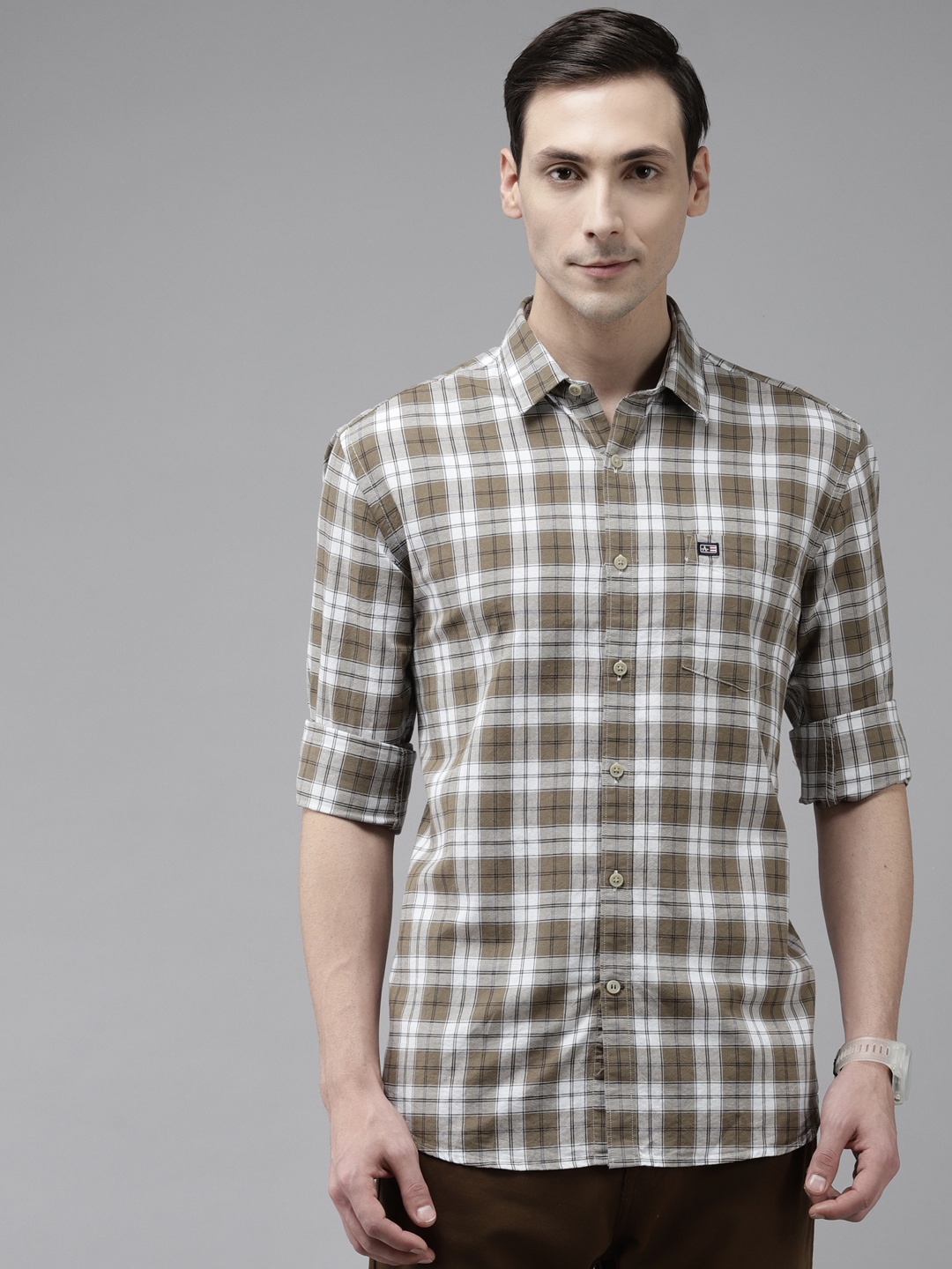 

Arrow Men Olive Green Pure cotton Slim Fit Tartan Checks Checked Casual Shirt