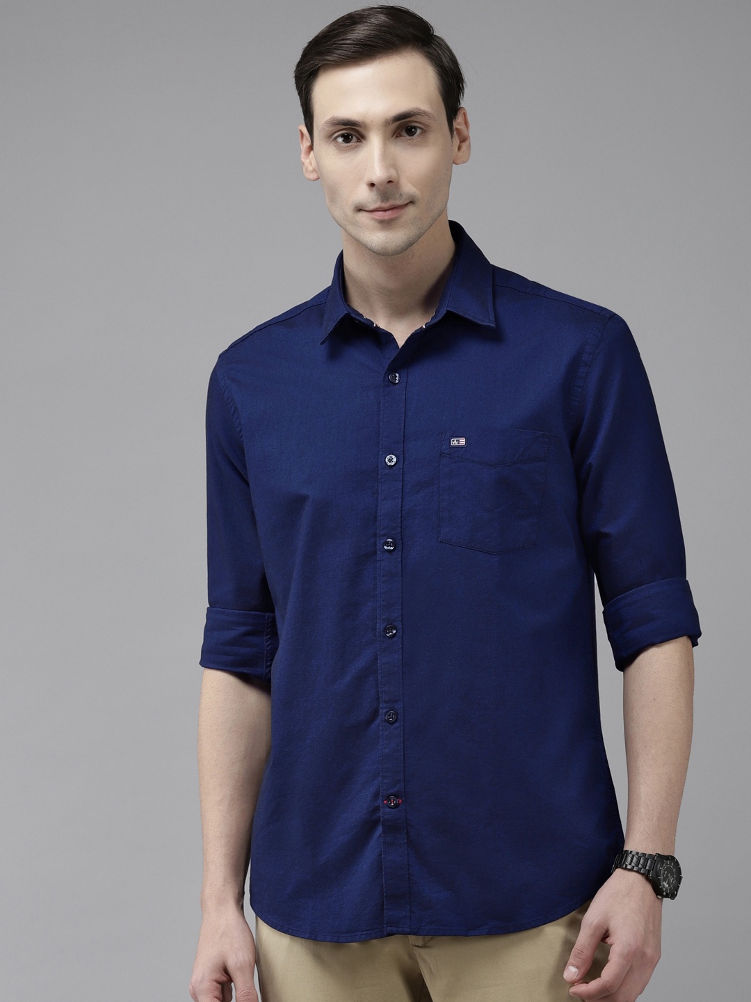 

Arrow Men Blue Pure Cotton Slim Fit Formal Shirt