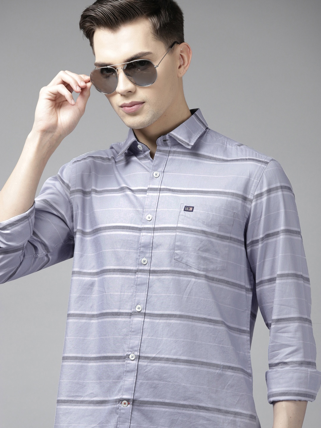 

Arrow Men Blue & Grey Pure Cotton Slim Fit Striped Casual Shirt