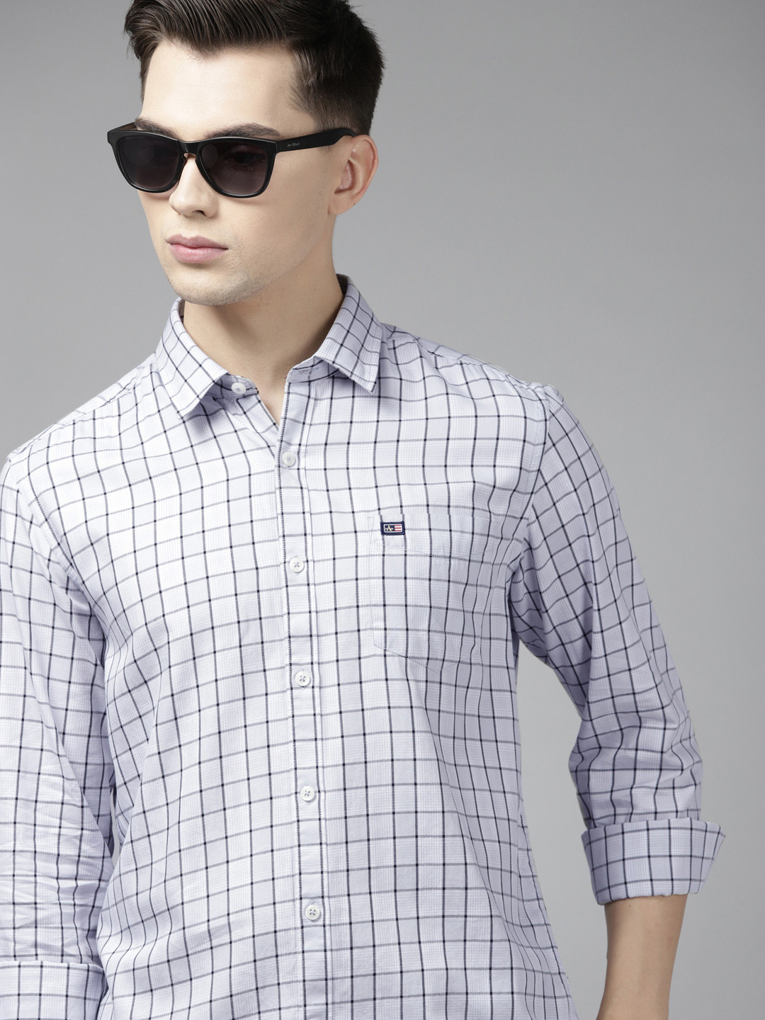 

Arrow Men Grey Pure Cotton Slim Fit Checked Casual Shirt