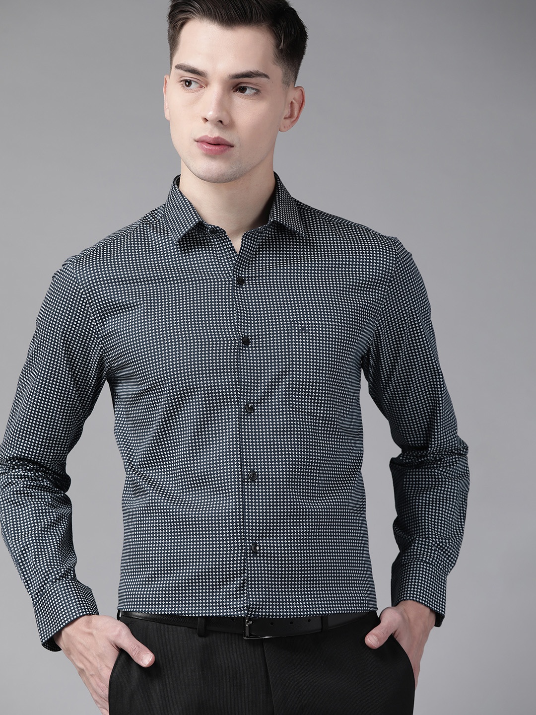 

Arrow Men Navy Blue Pure Cotton Slim Fit Printed Formal Shirt