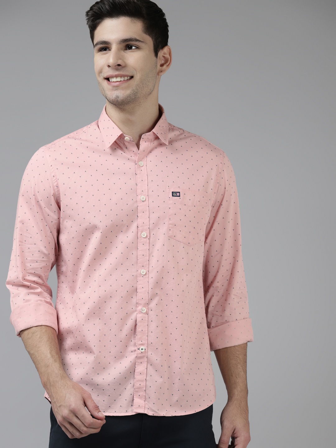 

Arrow Men Pink & Black Cotton Micro Ditsy Print Manhattan Slim Fit Casual Shirt