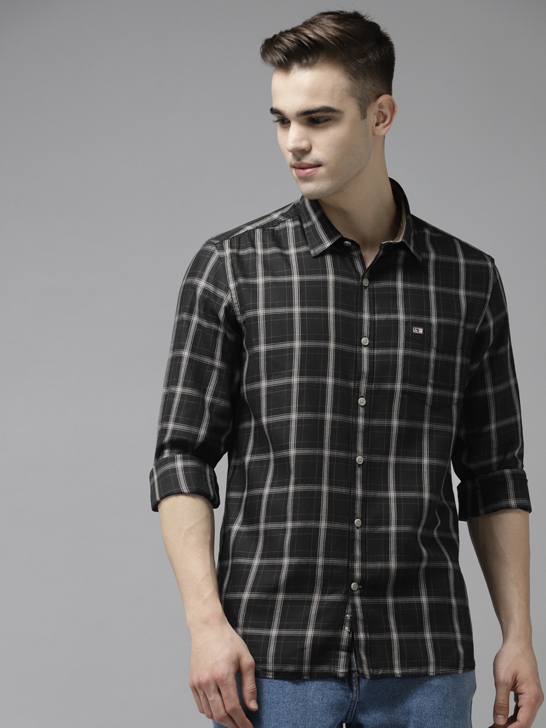 

Arrow Men Black Pure Cotton Slim Fit Checked Casual Shirt