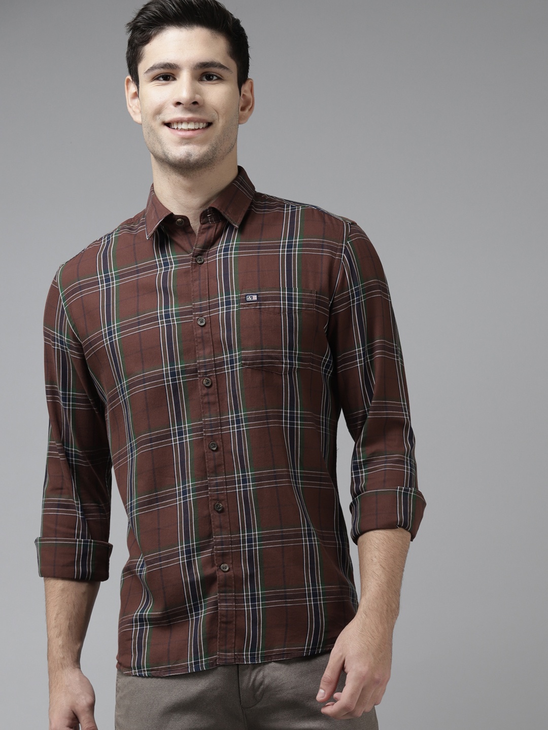 

Arrow Men Brown & Green Pure Cotton Slim Fit Tartan Checks Casual Shirt
