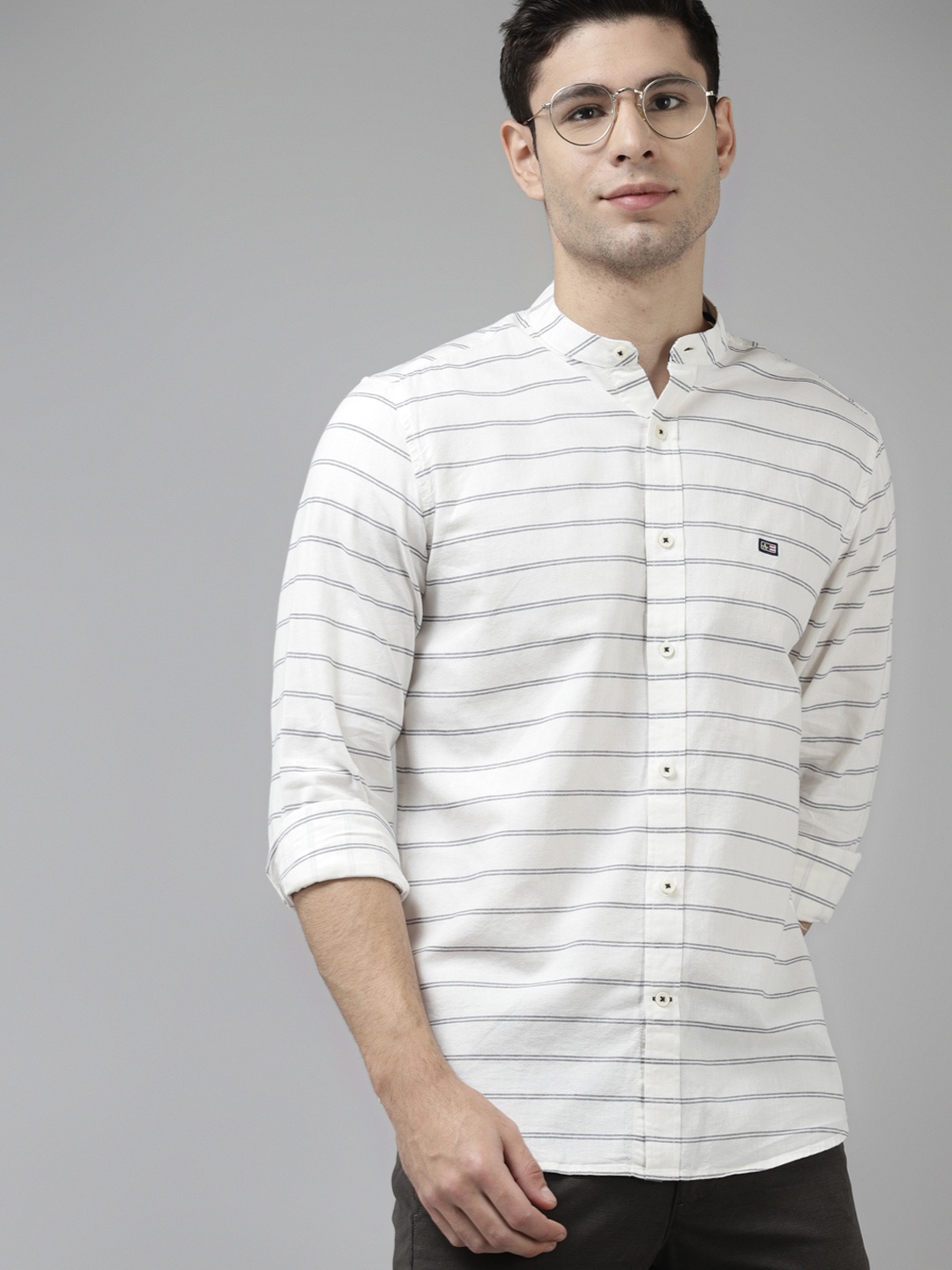 

Arrow Men White Pure Cotton Manhattan Fit Horizontal Striped Casual Shirt