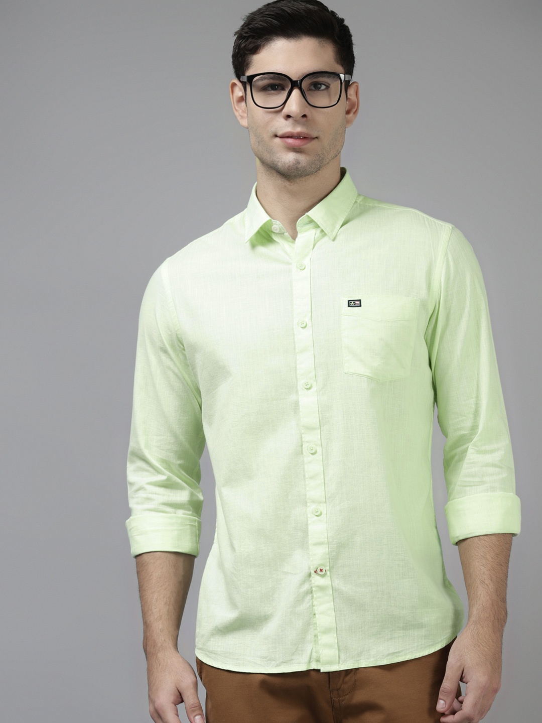 

Arrow Men Green Pure Cotton Slim Fit Casual Shirt