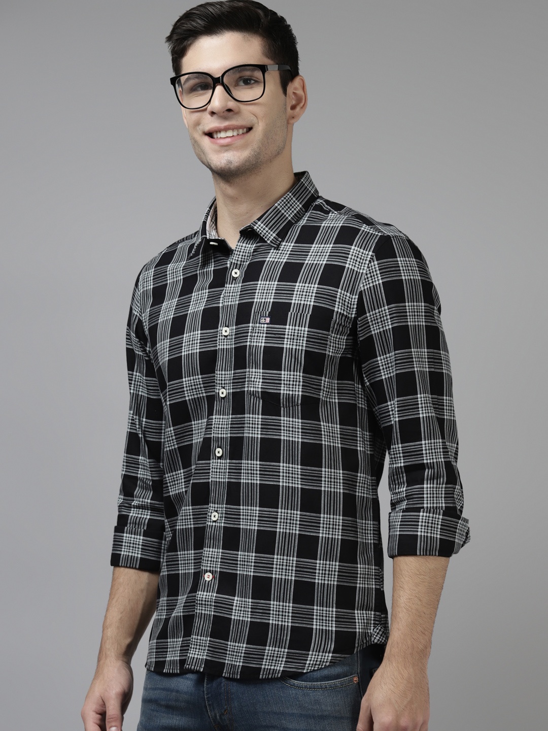 

Arrow Men Black & Off-White Pure Cotton Slim Fit Checked Casual Shirt