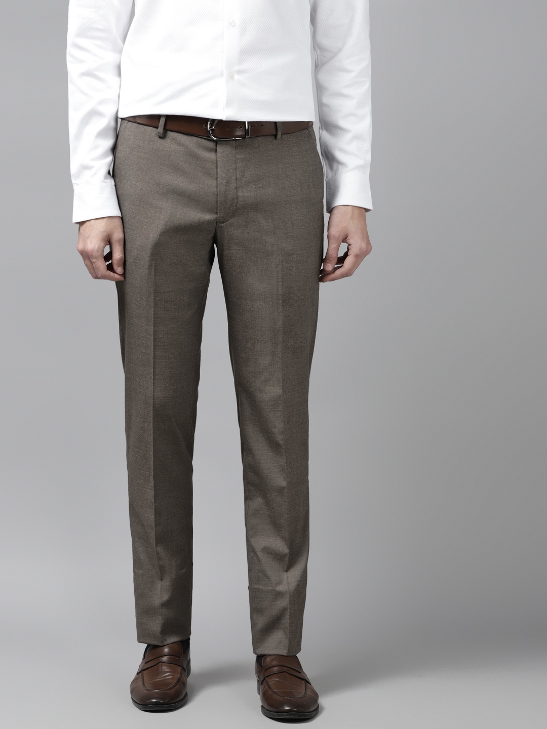 

Arrow Men Brown Solid Tailored Fit Trousers