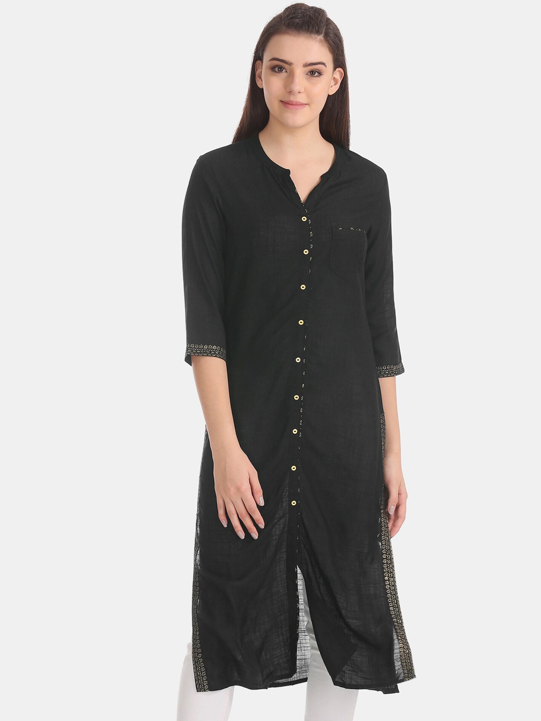 

Anahi Women Black Solid Straight Kurta