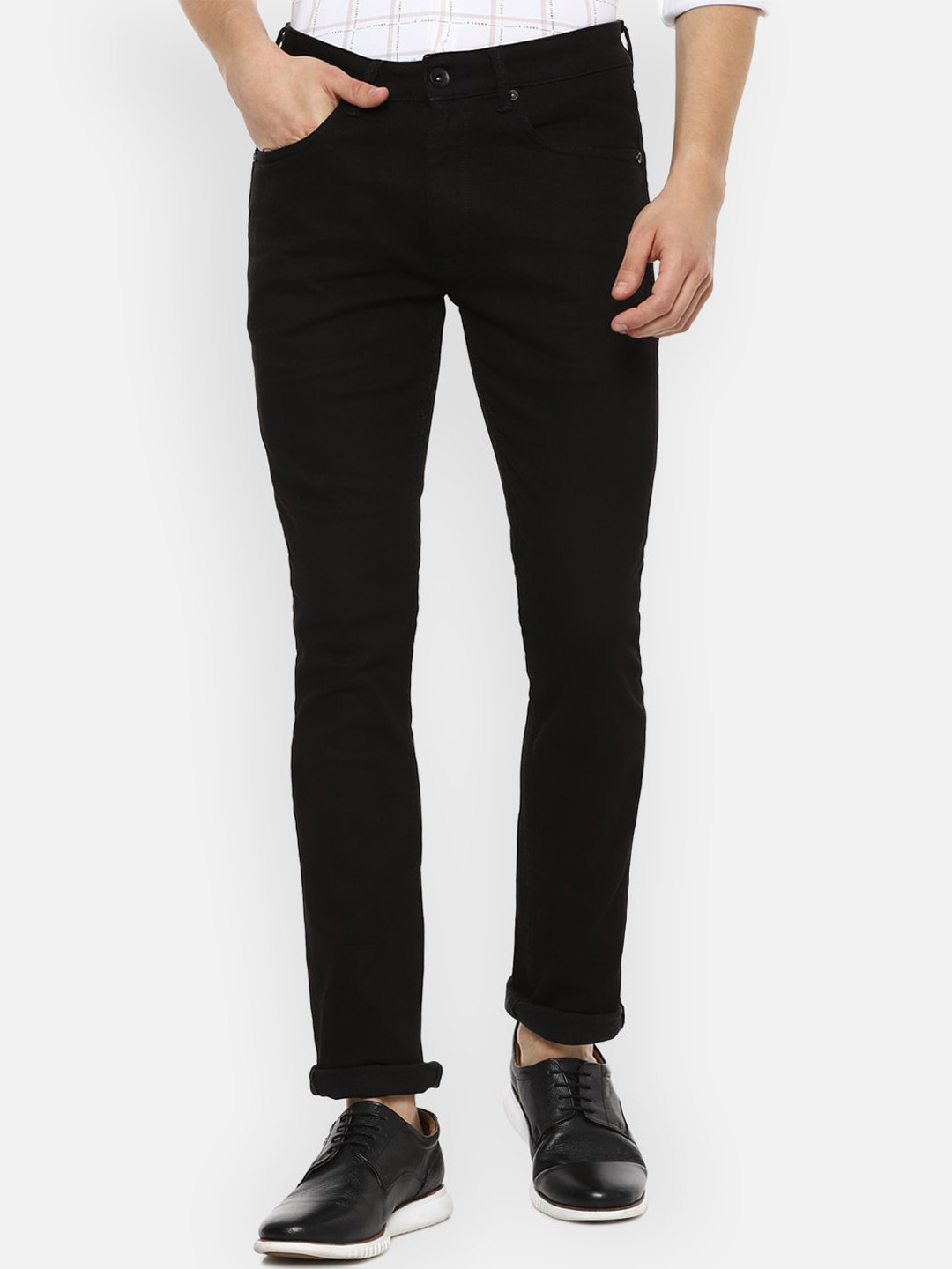 

Louis Philippe Jeans Men Black Solid Slim Fit Jeans