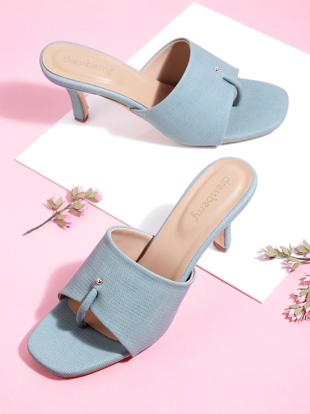 

DressBerry Women Blue Textured Slim Heel Sandals
