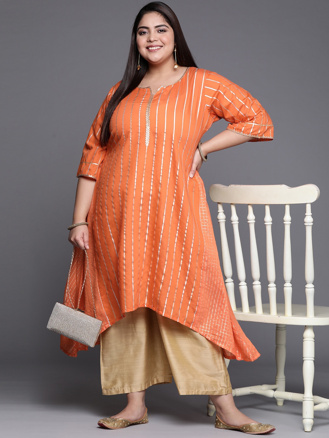 

EXTRA LOVE BY LIBAS Women Orange Striped Chanderi Silk Straight Kurta