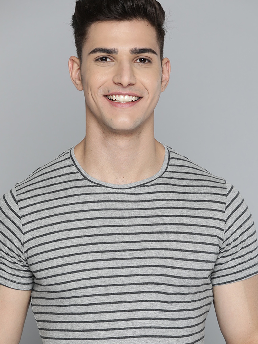 

Mast & Harbour Men Charcoal Grey Striped Pure Cotton T-shirt