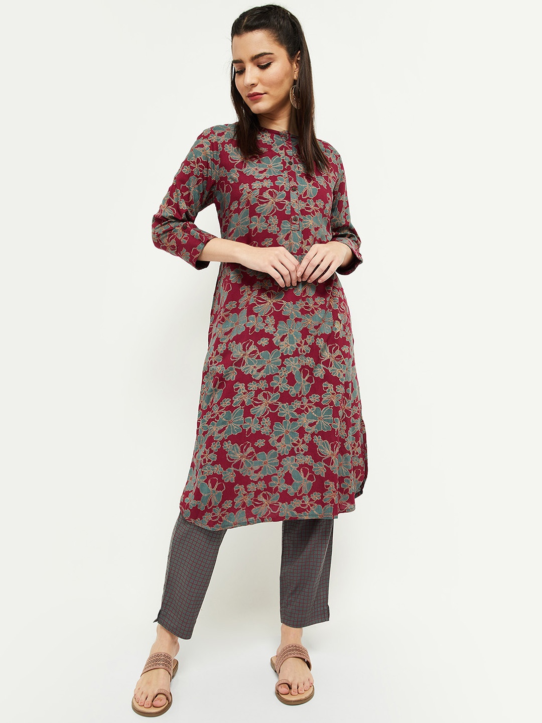 

max Women Maroon Floral Printed Regular Kurta with Trousers