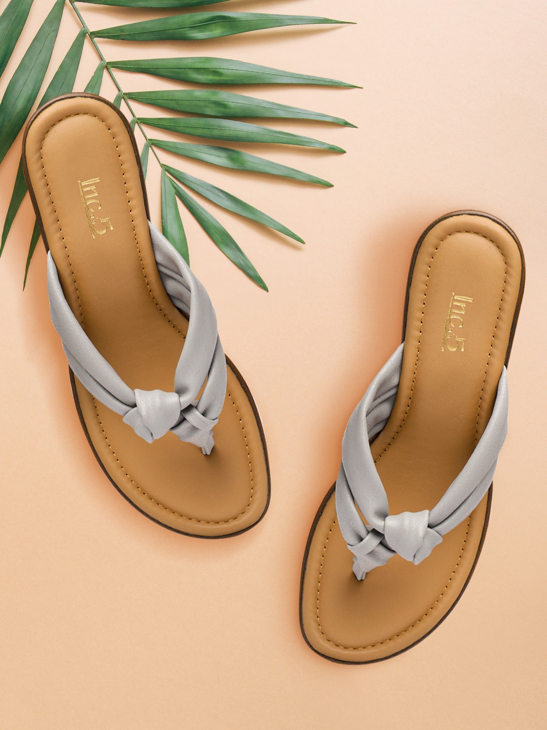 

Inc 5 Grey Wedge Sandals