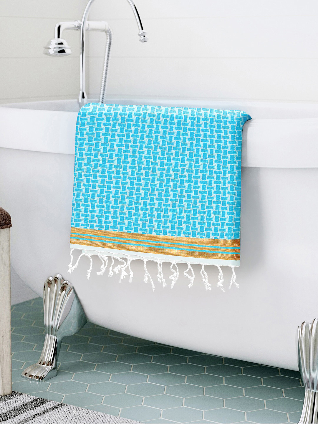 

Story@home Blue & White Printed 200 GSM Pure Cotton Bath Towel